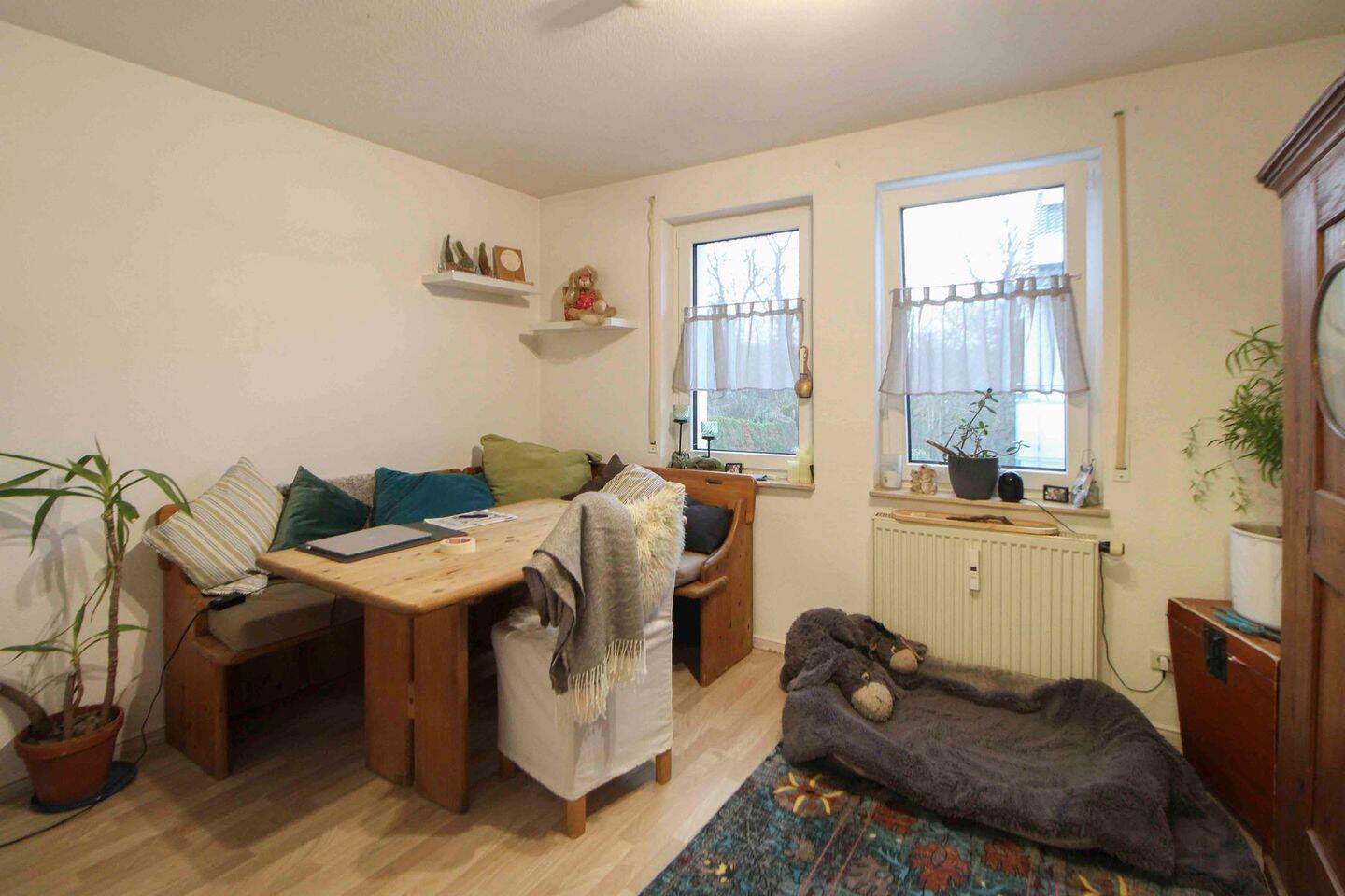 Attraktive 3-Zimmer-Wohnung auf zwei Ebenen mit Süd-Terrasse und Garage – Stuttgart – Vorschaubild 3