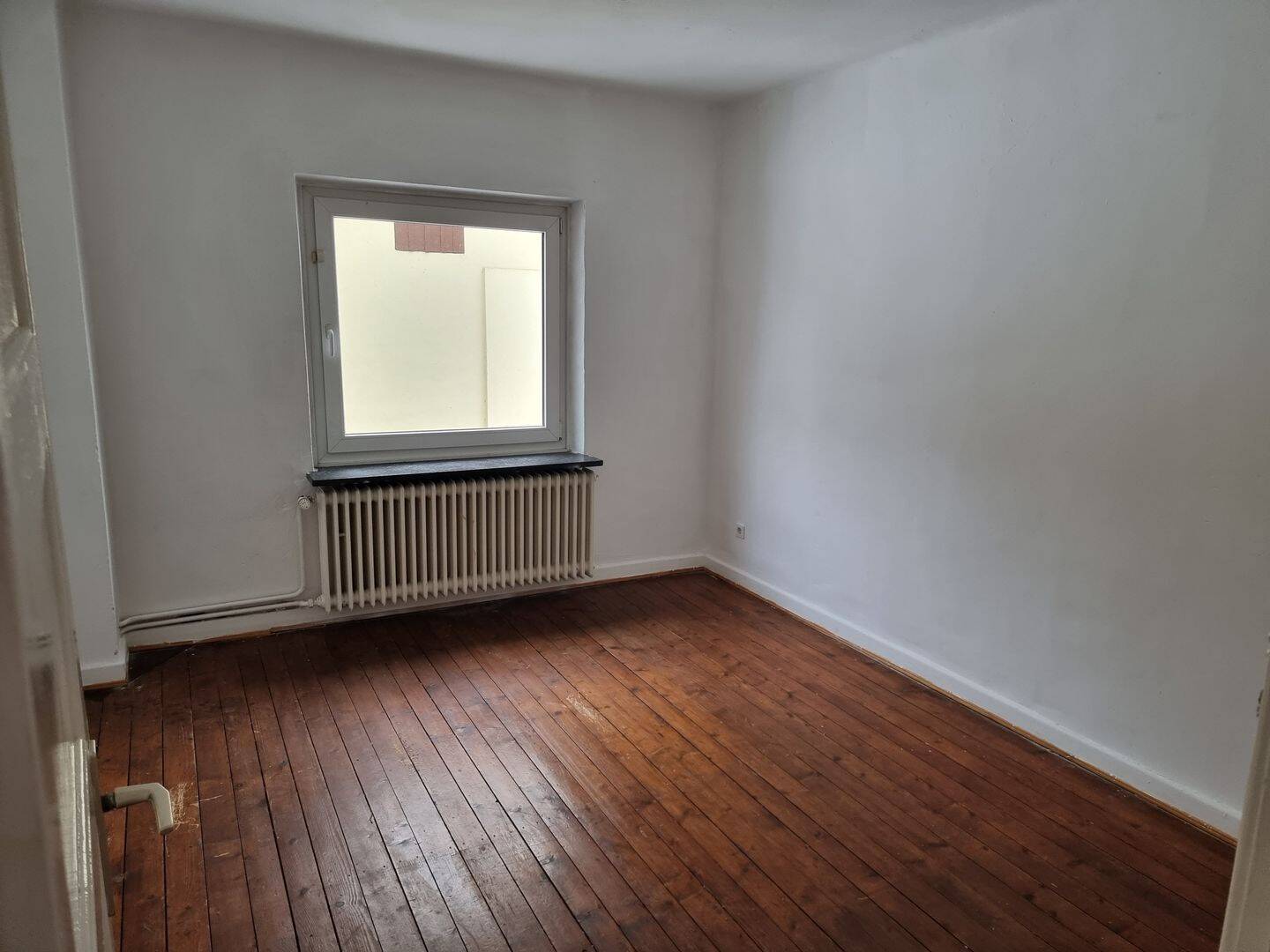 Geräumiges 5 Zimmer- Haus in Norderstedt-Garstedt – Norderstedt – Vorschaubild 6