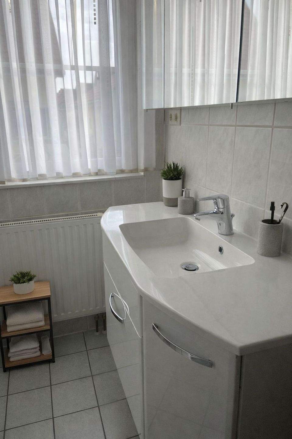 Einfam. Haus mit Doppelgarage in einer der besten Wohnlagen von Neubrandenburg – Neubrandenburg – Vorschaubild 8
