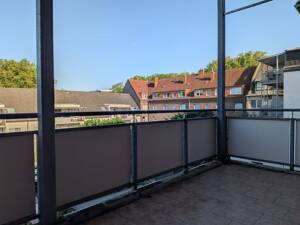 Charmante 100 m²-Wohnung mit großem Balkon, Kamin und Gartennutzung – 47119 Duisburg – Vorschaubild 5