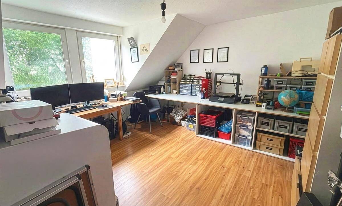 Attraktive Maisonettewohnung mit schöner Dachloggia und tollem Blick in Trier-Feyen – Trier – Vorschaubild 6