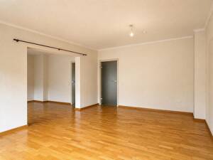 ATTRAKTIVE 2,5-ZIMMER WOHNUNG MIT SÜDLOGGIA IN KREFELD INRATH ZU KAUFEN! – 47803 Krefeld – Vorschaubild 2