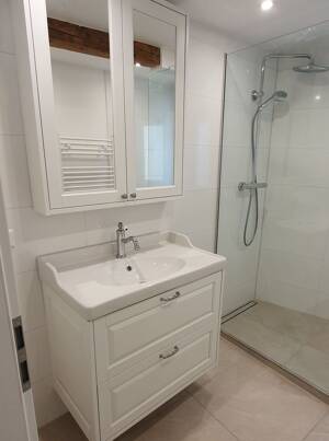 Neu sanierte 3,5 Zi. - Etagenwohnung in 70327 Stuttgart - Wangen, zentrale Wohnlage direkt am Wangener Marktplatz – 70327 Stuttgart – Vorschaubild 6
