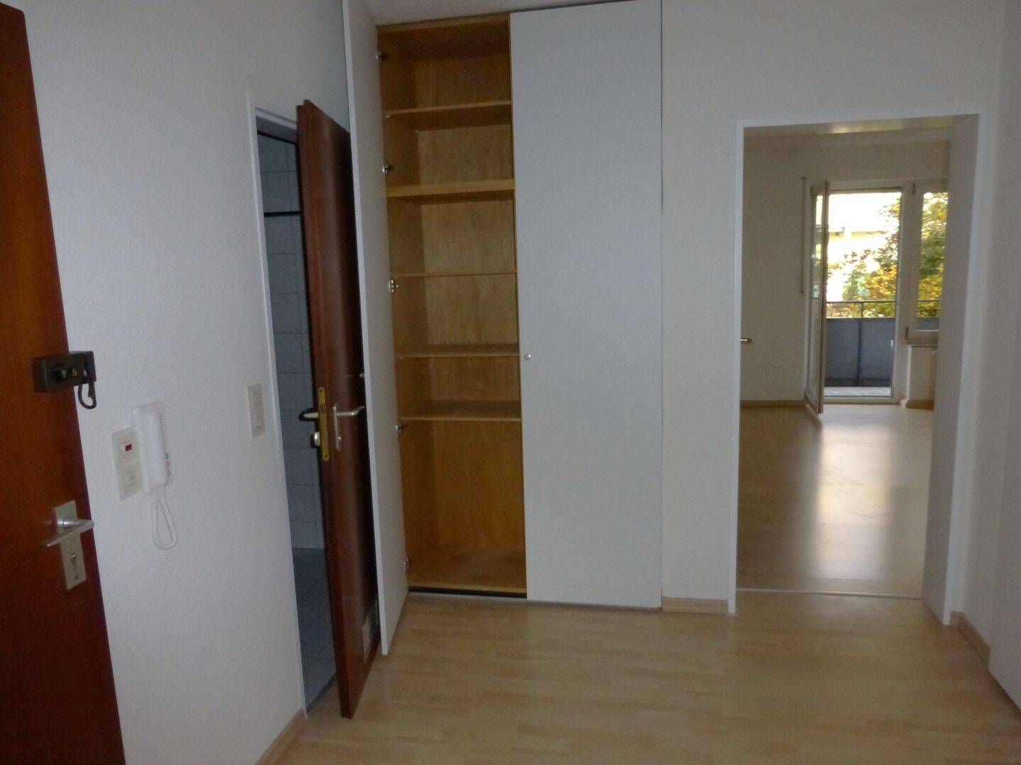Vermietete 2 Zimmer Wohnung mit Stellplatz Nähe Wöhrder See, Nürnberg – Nürnberg – Vorschaubild 3