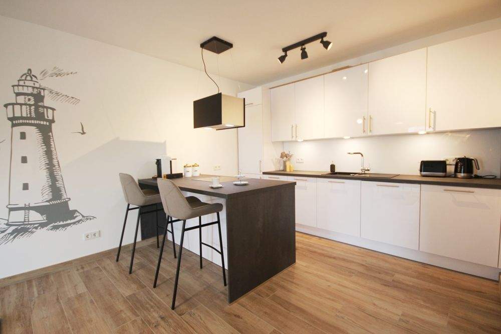 Neubau Hell und modern eingerichtete Wohnung mit Balkon – Saarbrücken – Vorschaubild 5