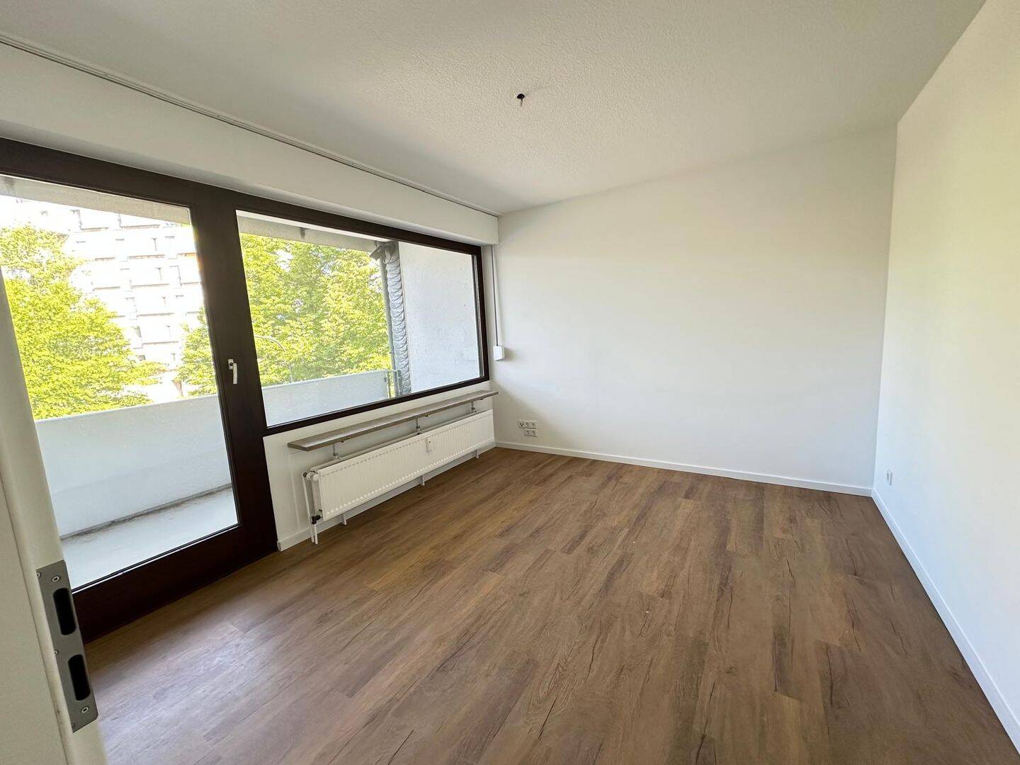 Helle 3-Zimmer-Wohnung mit zwei Balkonen – frisch saniert & ruhig gelegen – Wuppertal – Vorschaubild 8