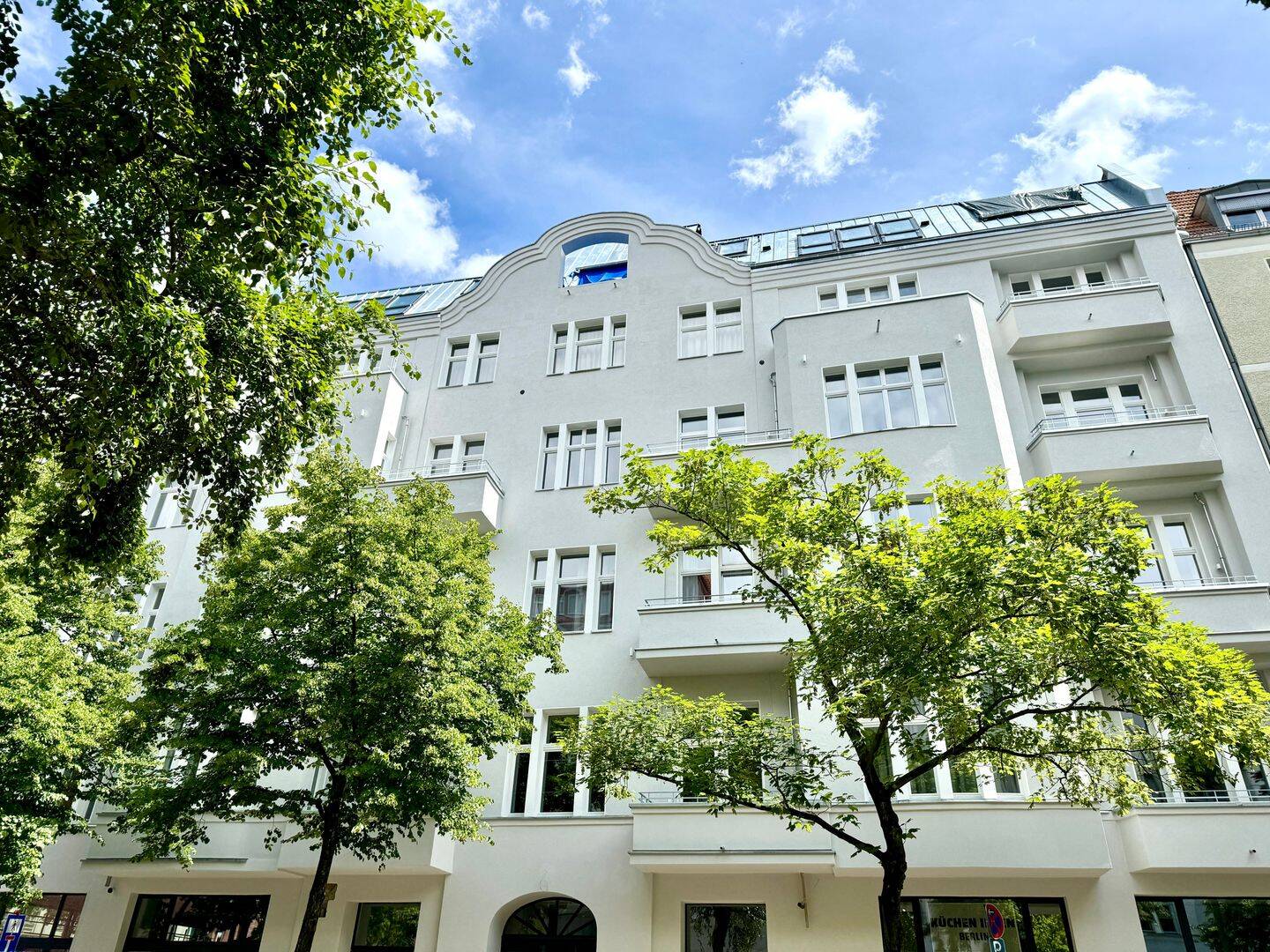 Ruhige Altbauperle mit Terrasse – Berlin – Vorschaubild 9