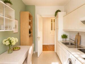 Klein, fein, Eimsbüttel: Charmante Altbauwohnung mit Gartenblick – 20257 Hamburg – Vorschaubild 5