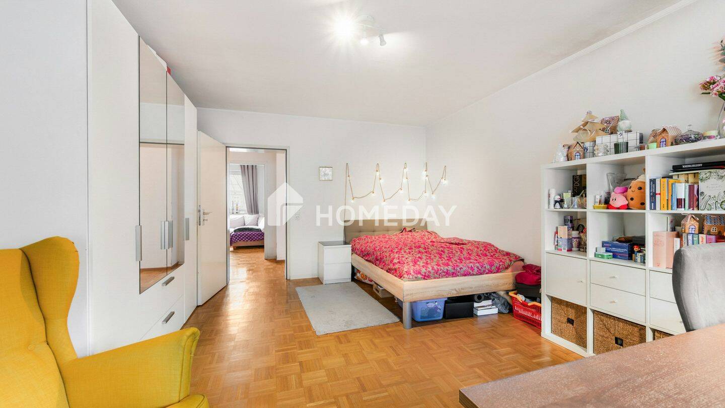 5-Zimmer-Wohnung mit Balkon in Uninähe - ideal für Eigennutzung oder als lukrative Kapitalanlage – Stuttgart – Vorschaubild 4