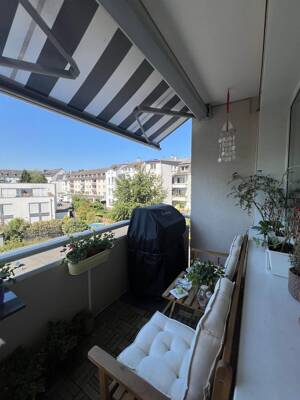 DU-Duissern Helle, 3 Zimmer mit Balkon zwischen Stadt und Innenhafen 2. OG (saniert)