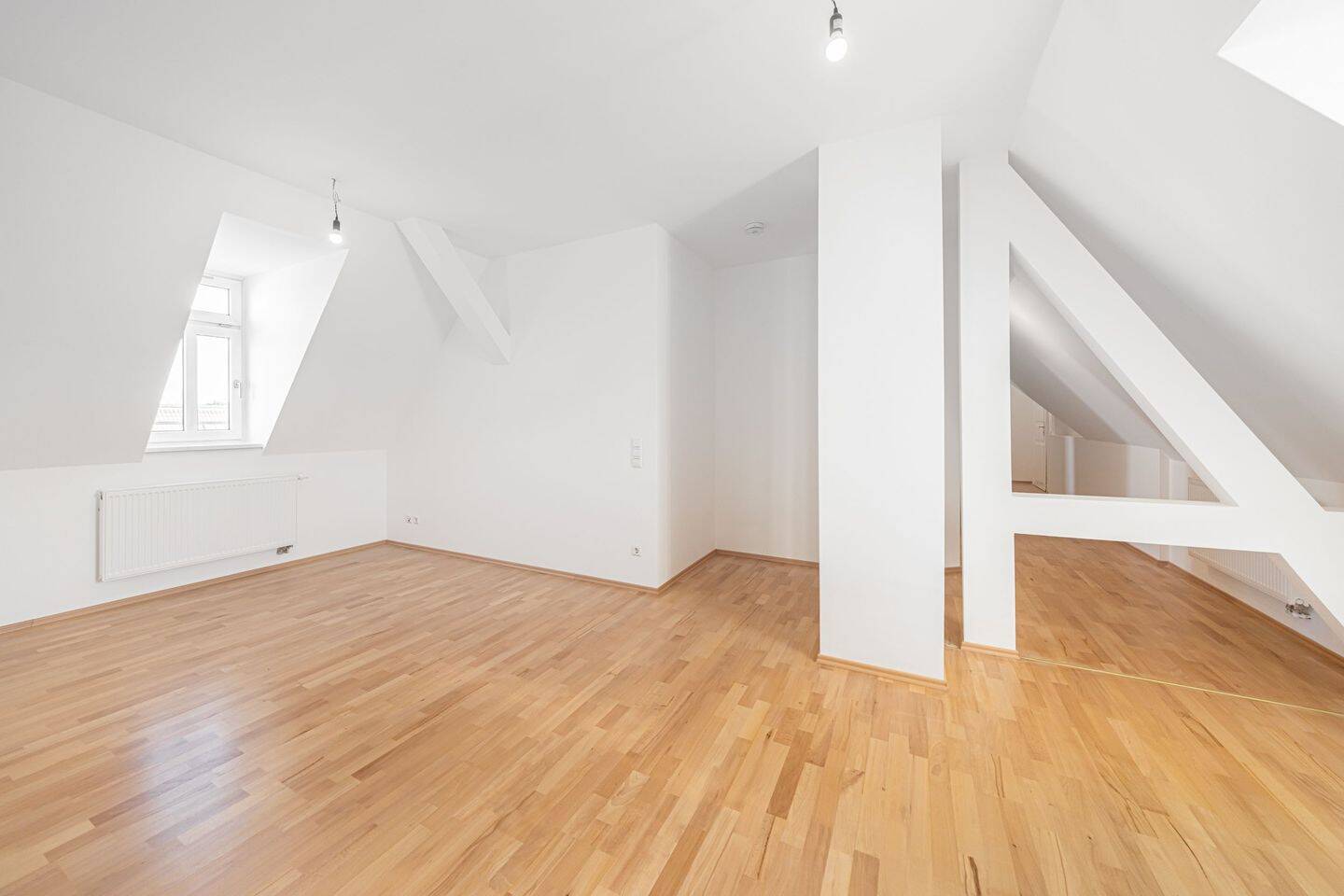 3-Zimmer-Dachgeschoss-Wohnung - direkt auf der beliebten Karl-Heine-Straße – Leipzig – Vorschaubild 6