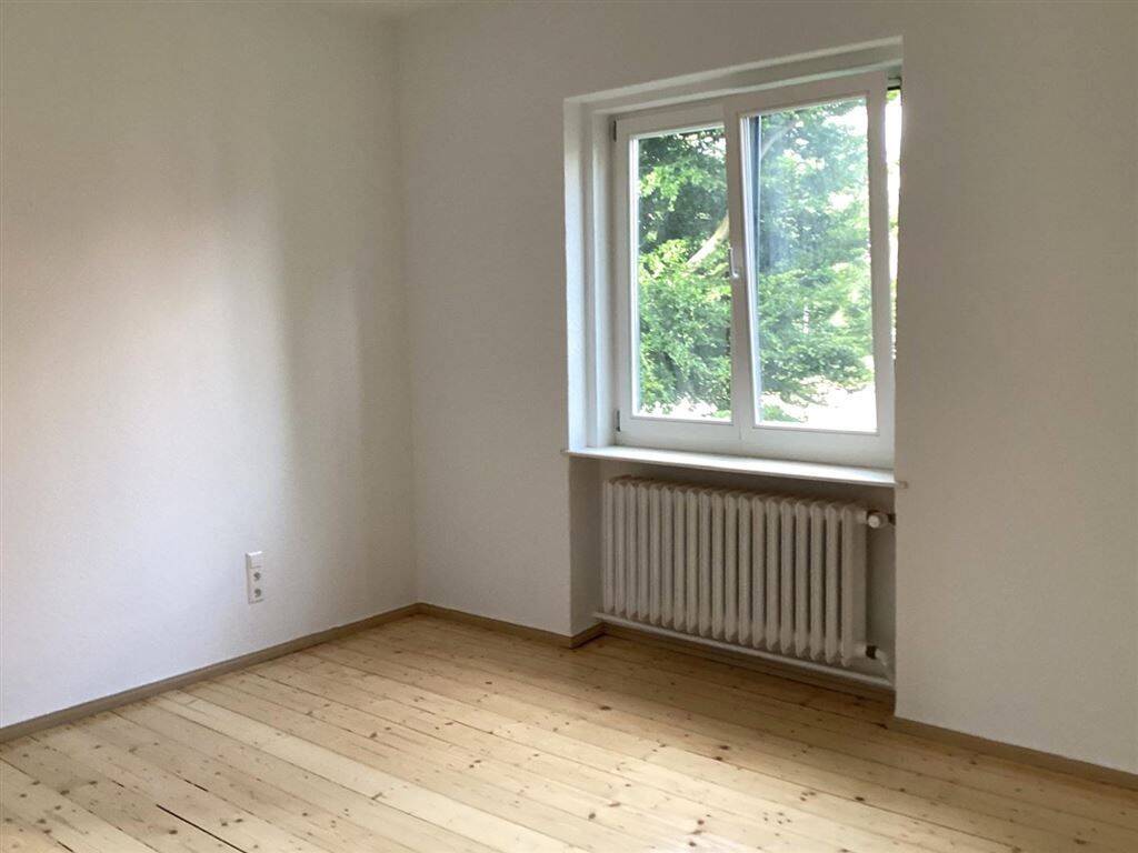 Wohnen über den Dächern von Chemnitz, einmal anders! Im Bauhausstil, mitten im Grünen. – Chemnitz – Vorschaubild 6