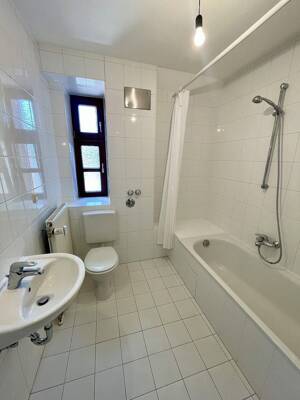 Bezugsfreie Dachgeschosswohnung im Altbau in attraktiver Lage – 81373 München – Vorschaubild 9