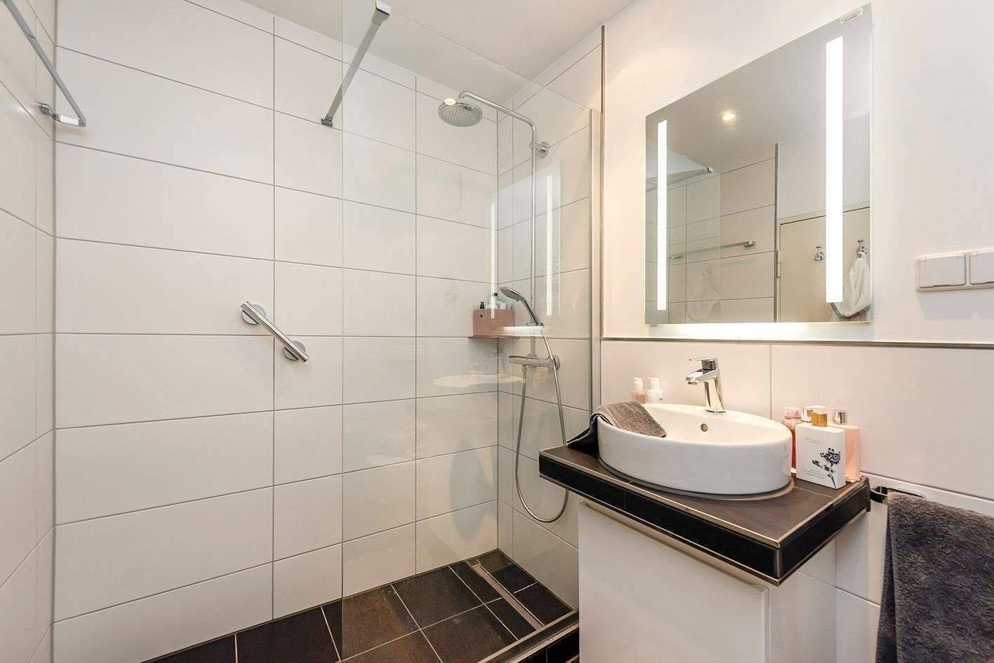 Über den Dächern von Berlin: 2,5 Zimmer mit Fernsehturm-Blick – Berlin – Vorschaubild 6