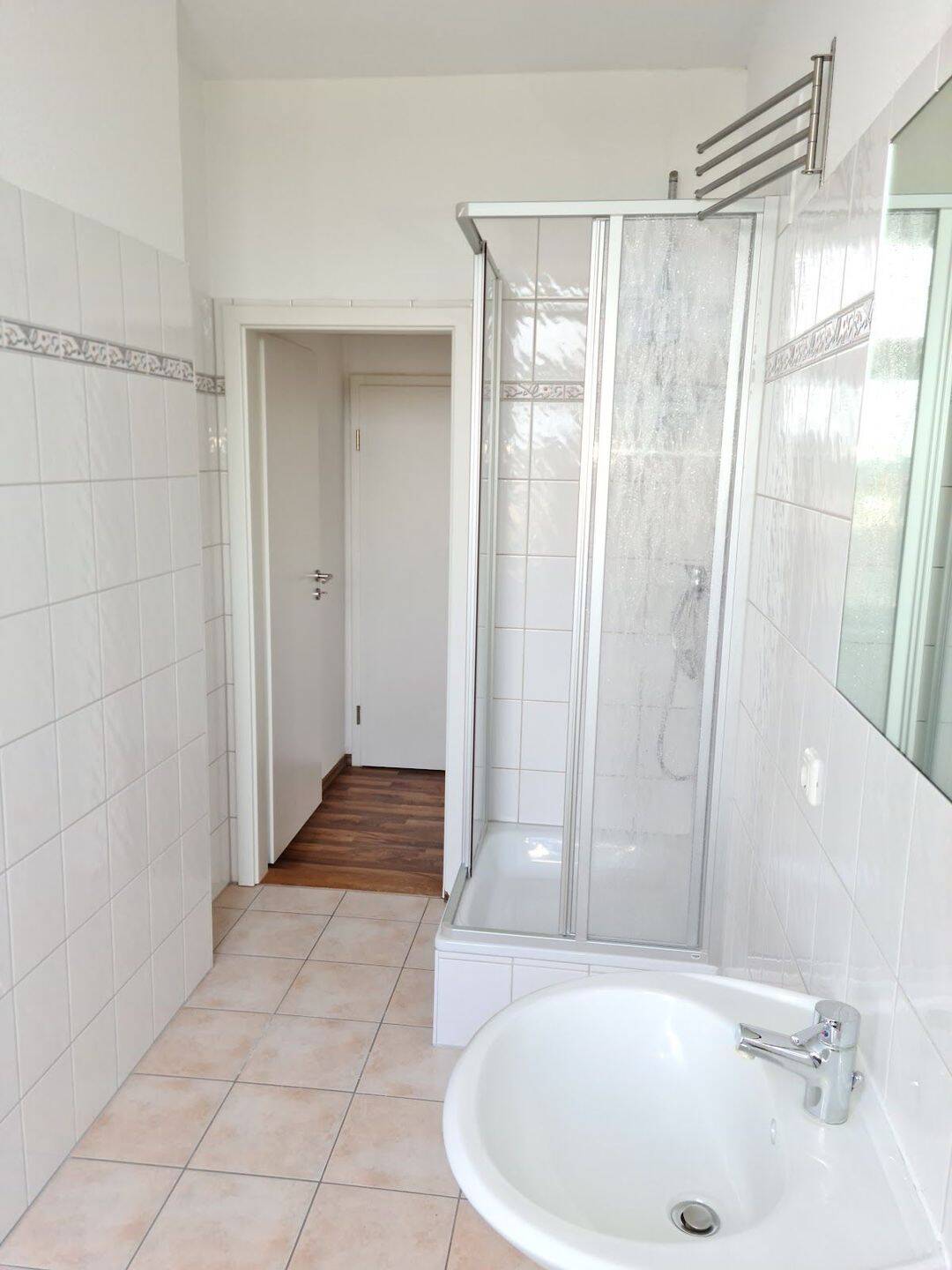 Wohnung mit Ausblick - in Uni Nähe! – Magdeburg – Vorschaubild 6