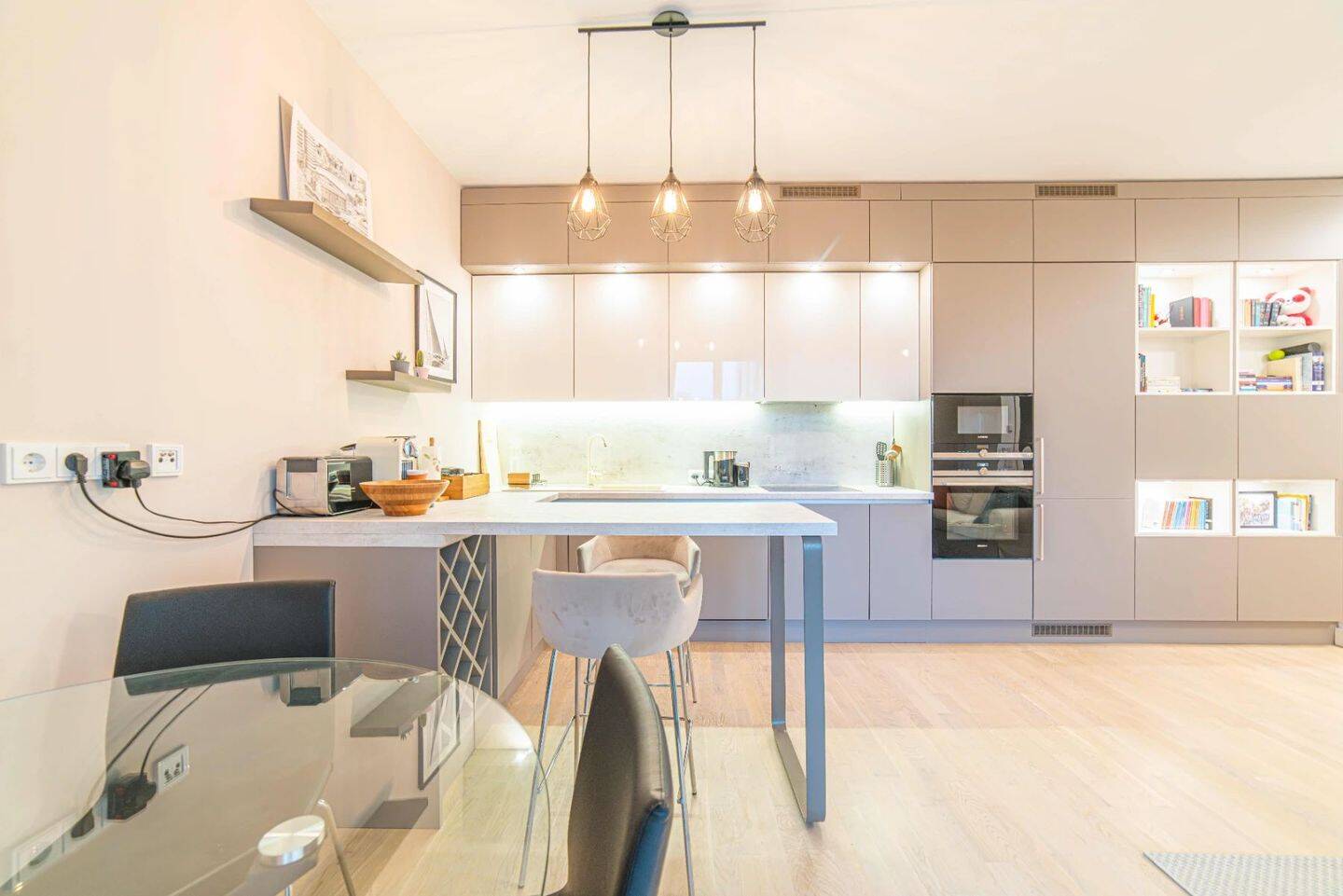 Luxurious 2 room new build with balcony in Wilmersdorf – Berlin – Vorschaubild 4