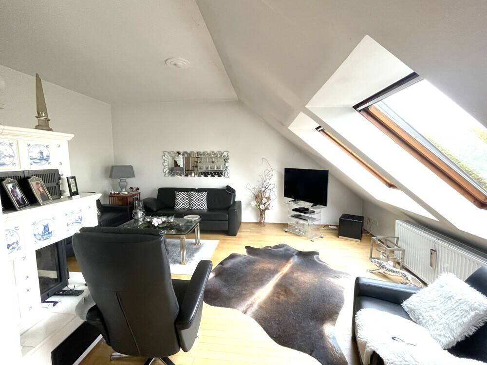 Heidhausen-Perle! Lichtdurchflutete Maisonette-Wohnung mit separatem Eingang" – Essen – Vorschaubild 5