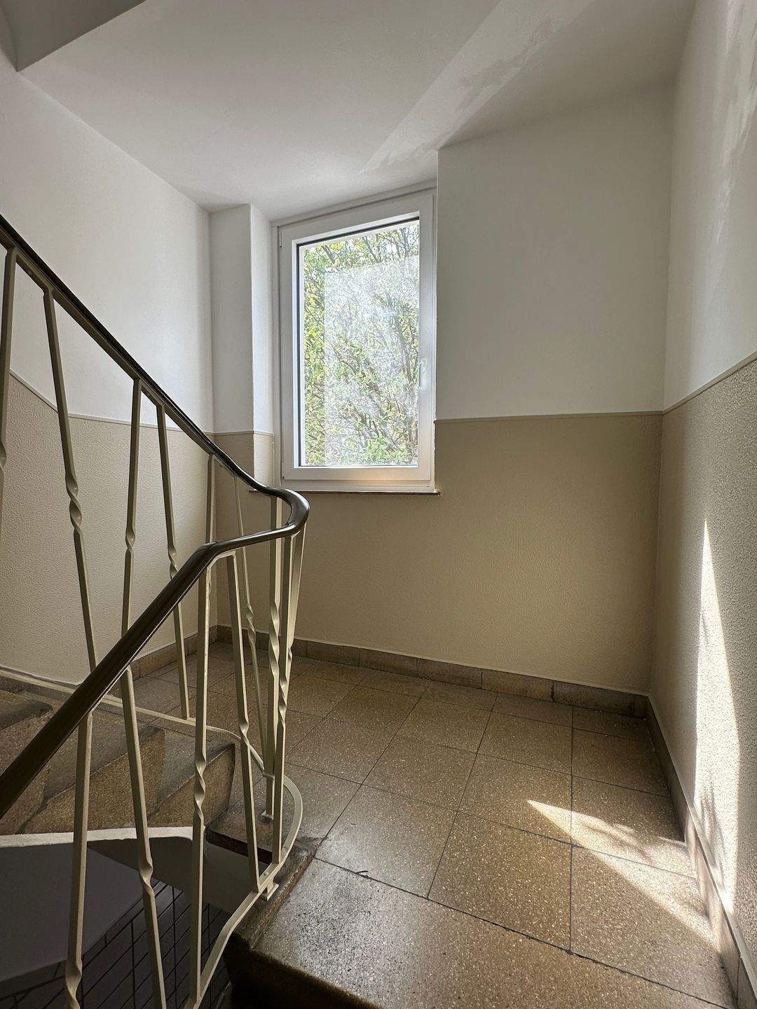 gepflegte 3 Zimmer Wohnung in Bahnhofsnähe! – Hamm – Vorschaubild 2