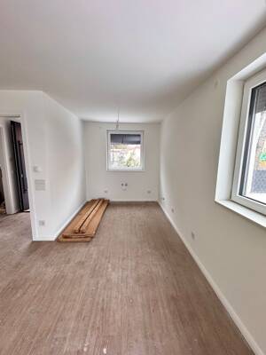 Neuwertige Doppelhaushälfte aus 2026 mit ca. 180 m² und Energieeffizienz A+ – 12487 Berlin – Vorschaubild 9
