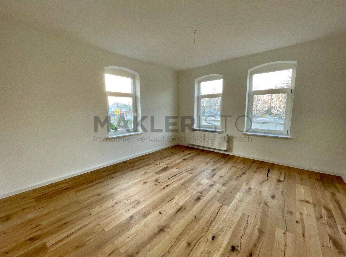 **Frisch Modernisierte 2-Zimmer-Wohnung mit Parkett & Tageslichtbad in Dresden-Leuben**