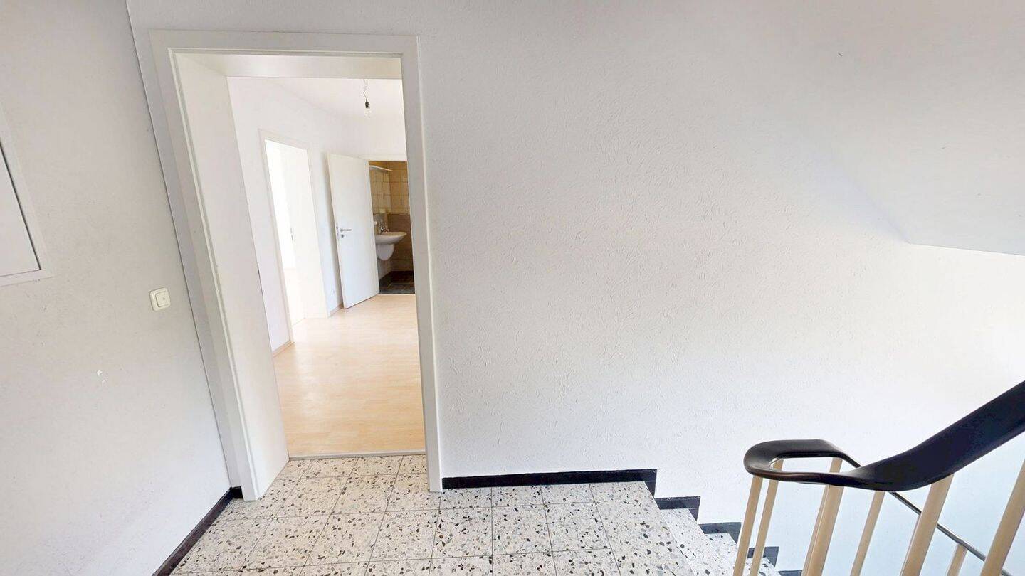 Brühl Vochem! 3-Zimmer Eigentumswohnung mit Sonnenloggia (VH4969) – Brühl – Vorschaubild 2