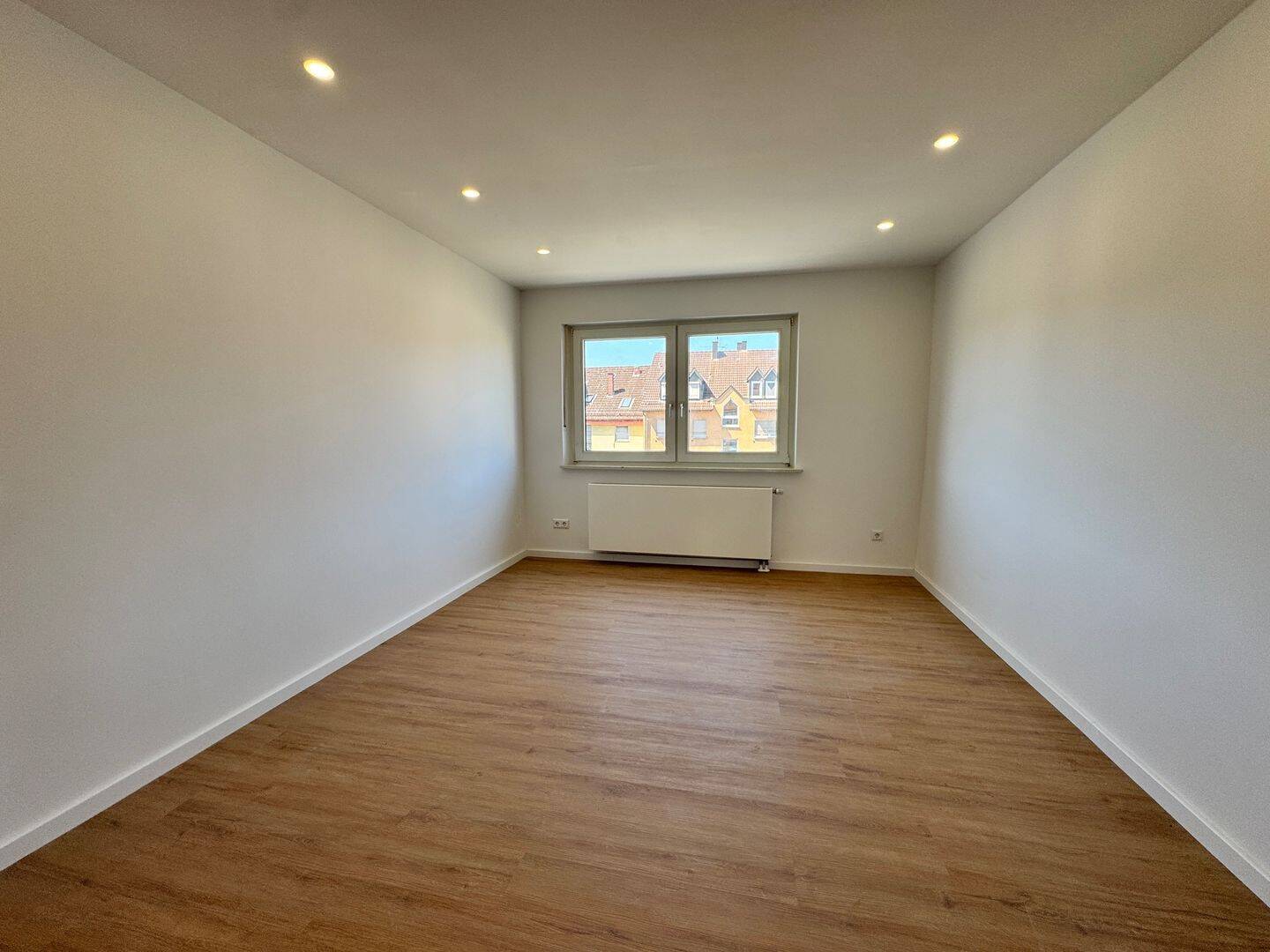 Sanierte 2-Zimmer Wohnung sucht neuen Mieter! – Nürnberg – Vorschaubild 7