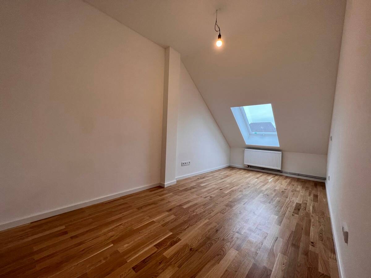 Zweitbezug im PENTHOUSE auf 2 Etagen - ca. 153 m², 4-Zi, TERRASSE, 2 Bäder, TG, LUXUS PUR per SOFORT – Berlin – Vorschaubild 2