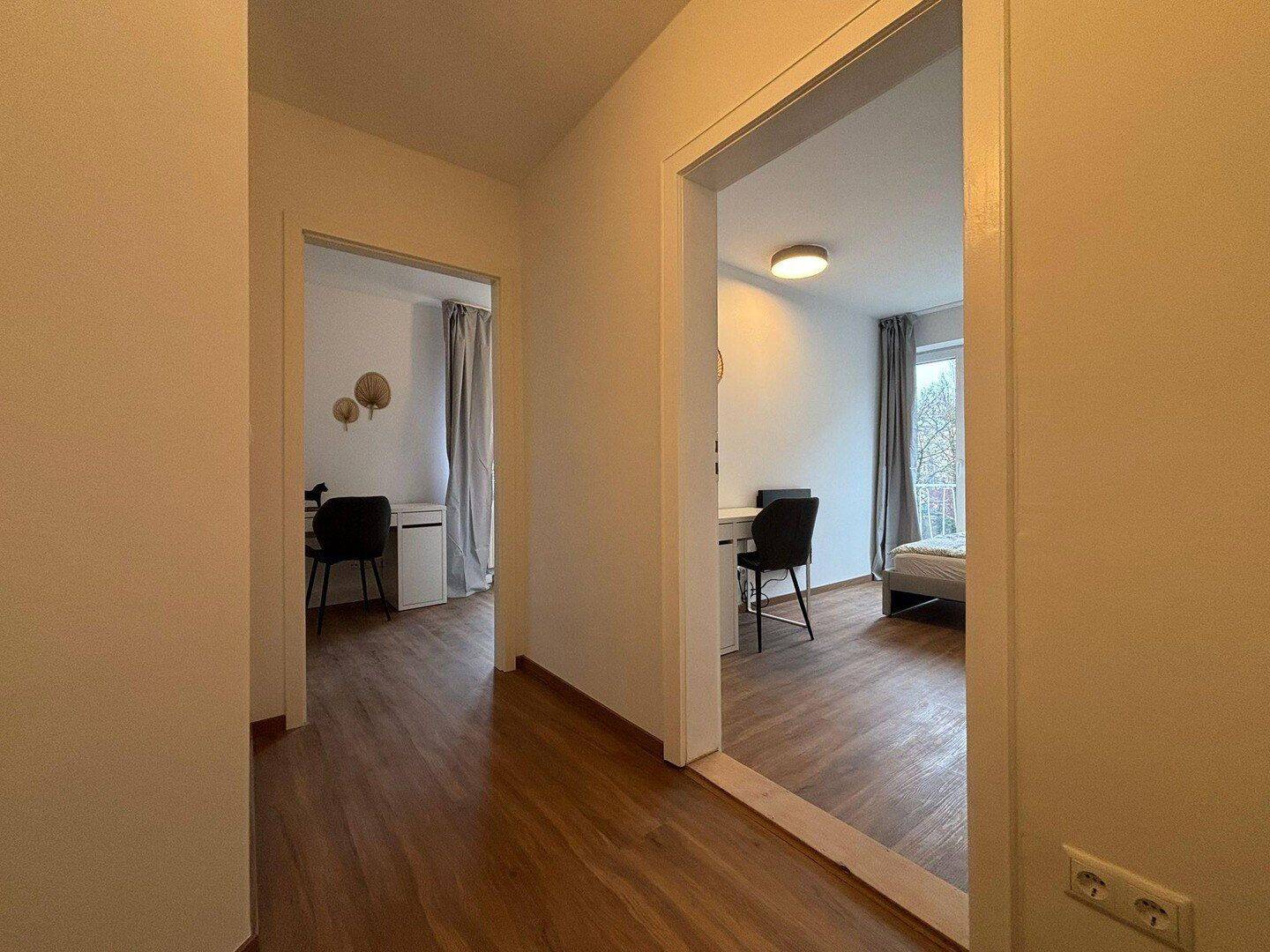 Tolles Zimmer in neu gegründeter 4-Zimmer-WG - Erstbezug nach Sanierung! – München – Vorschaubild 5
