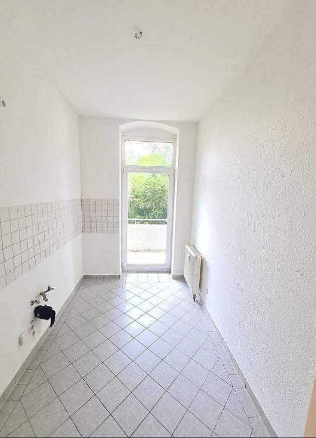 Interesse? Attraktive Drei-Zimmer-Wohnung mit Balkon – Chemnitz – Vorschaubild 4