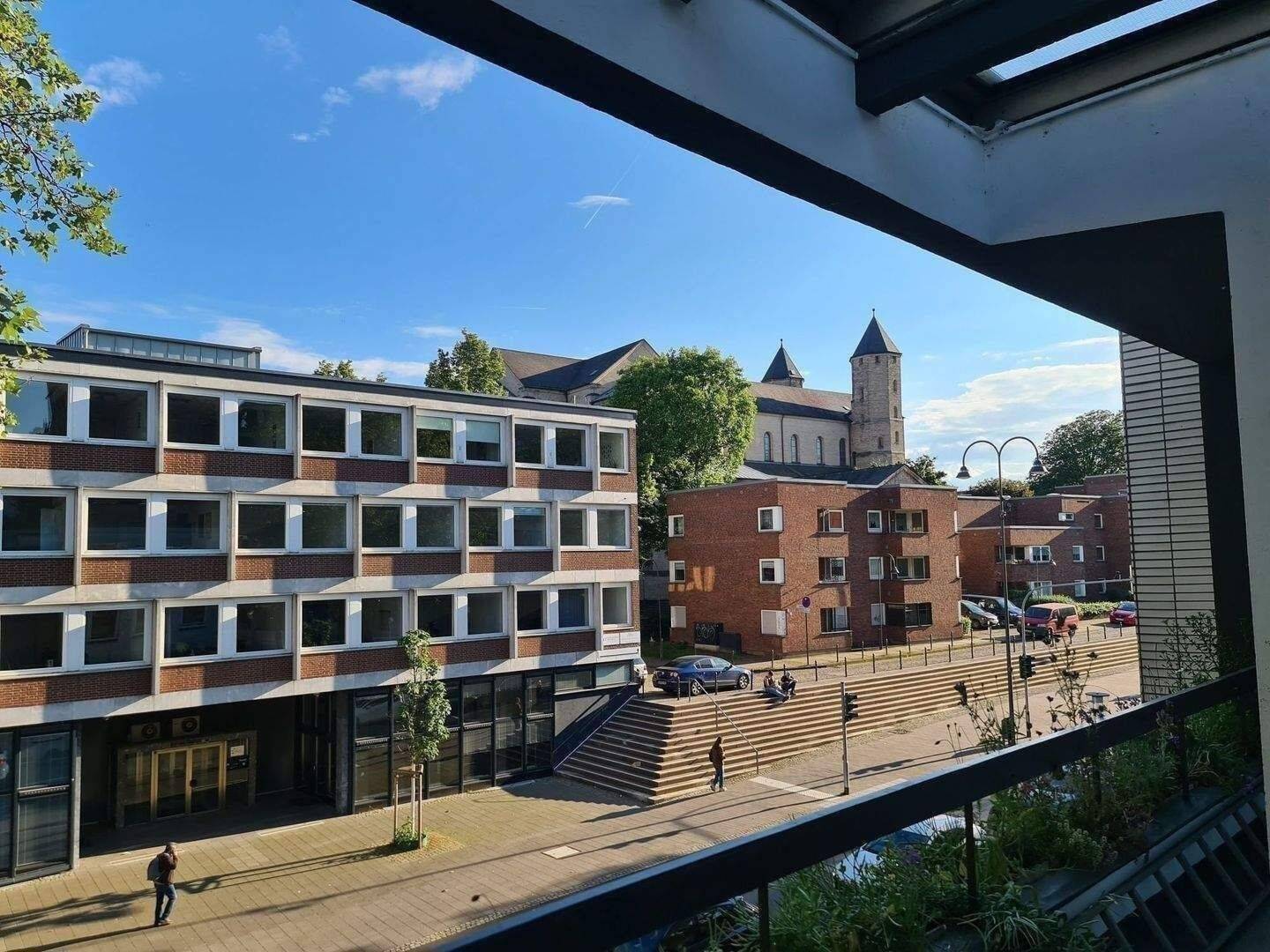 Traumhaft schöne helle Wohnung, hier ist man auf der Sonnenseite des Lebens!!!