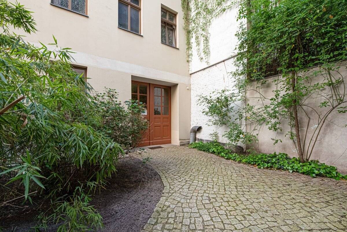 2-Zimmer-Altbauwohnung in sehr beliebter Lage von Berlin-Mitte - KAPITALANLAGE – Berlin – Vorschaubild 7