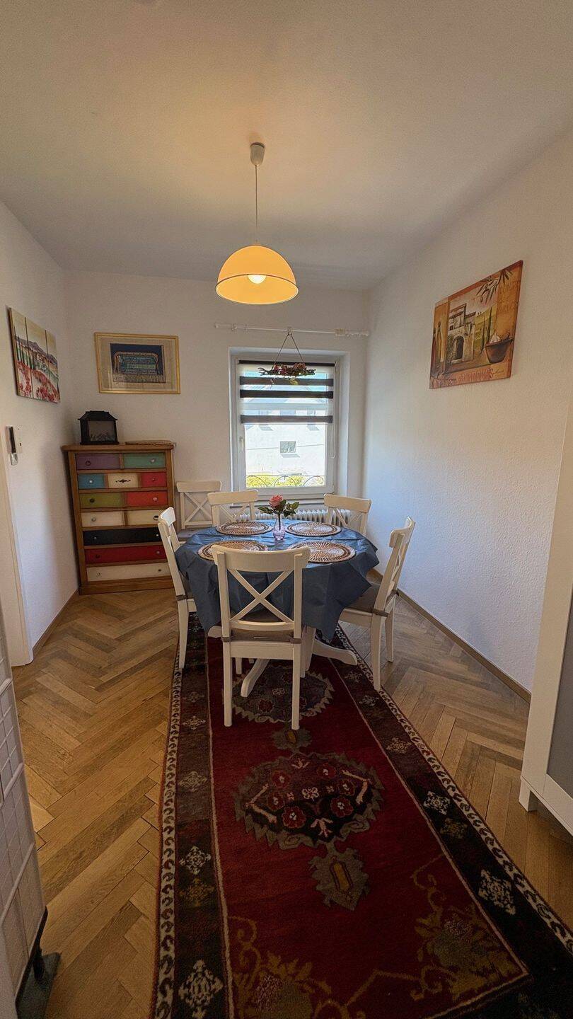 NEU RENOVIERT, PRAKTISCH UND GERÄUMIG - Wohnung mit zwei Schlafzimmern in S-Möhringen, WLAN - 3342 – Stuttgart – Vorschaubild 4