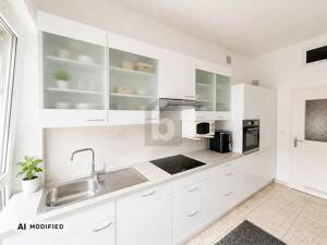 CAMPUSNÄHE: HOHE DECKEN & EBK INKL – 74072 Heilbronn – Vorschaubild 4