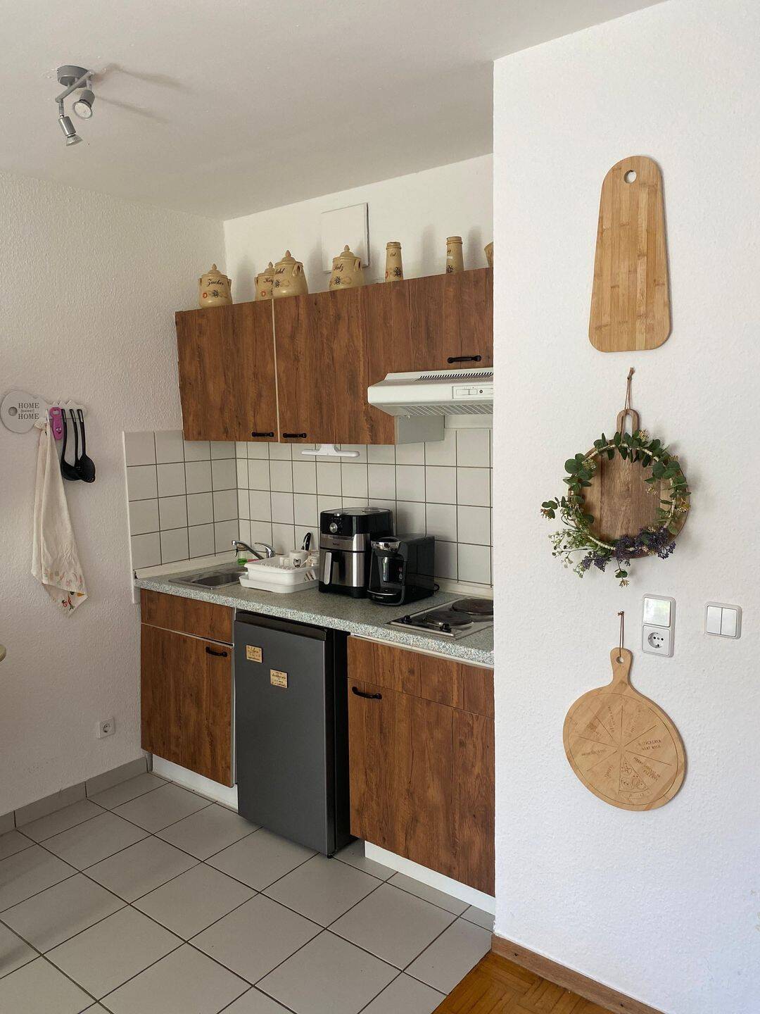 Gemütliche 1-Zimmer-Wohnung mit Terrasse in Magdeburg – möbliert & sofort bezugsbereit – Magdeburg – Vorschaubild 2