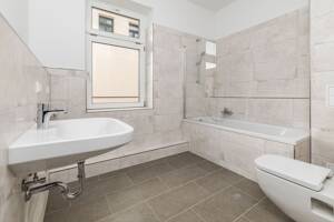 Helle 2-Zimmer-Wohnung mit Altbaudetails und ruhigem Balkon – 4328 Leipzig – Vorschaubild 9