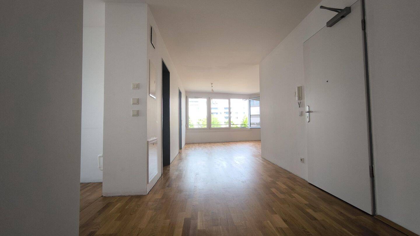 Provisionsfrei - Moderne & ruhige 3-Zimmer-Wohnung am Münchener Hirschgarten – München – Bild 1 von 9