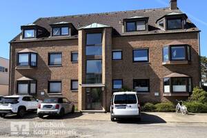 Weiß - Schöne, helle Maisonette-Dachgeschosswohnung mit Stellplatz