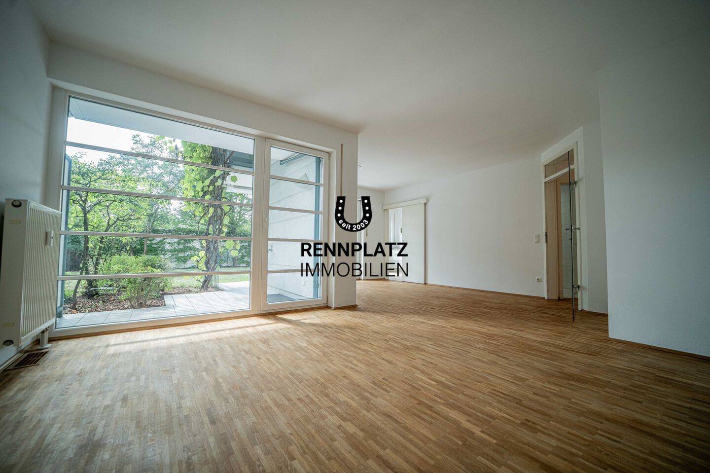 Renovierte 4-Zimmer-Wohnung mit Garten in Tretzel-Anlage. Frei! Open-House-Events: 31.07. + 06.08.! – Regensburg – Vorschaubild 2