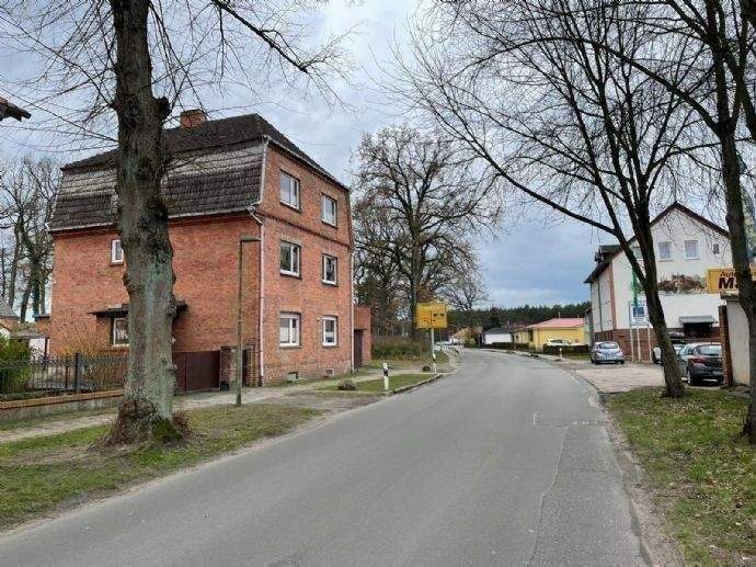 Voll vermietetes Dreifamilienhaus in Zentrumsnähe – Grabow – Vorschaubild 2
