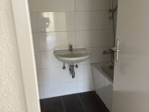 Reinkommen und Wohlfühlen: gut geschnittene 3-Zimmer-Wohnung – 34132 Kassel – Vorschaubild 7