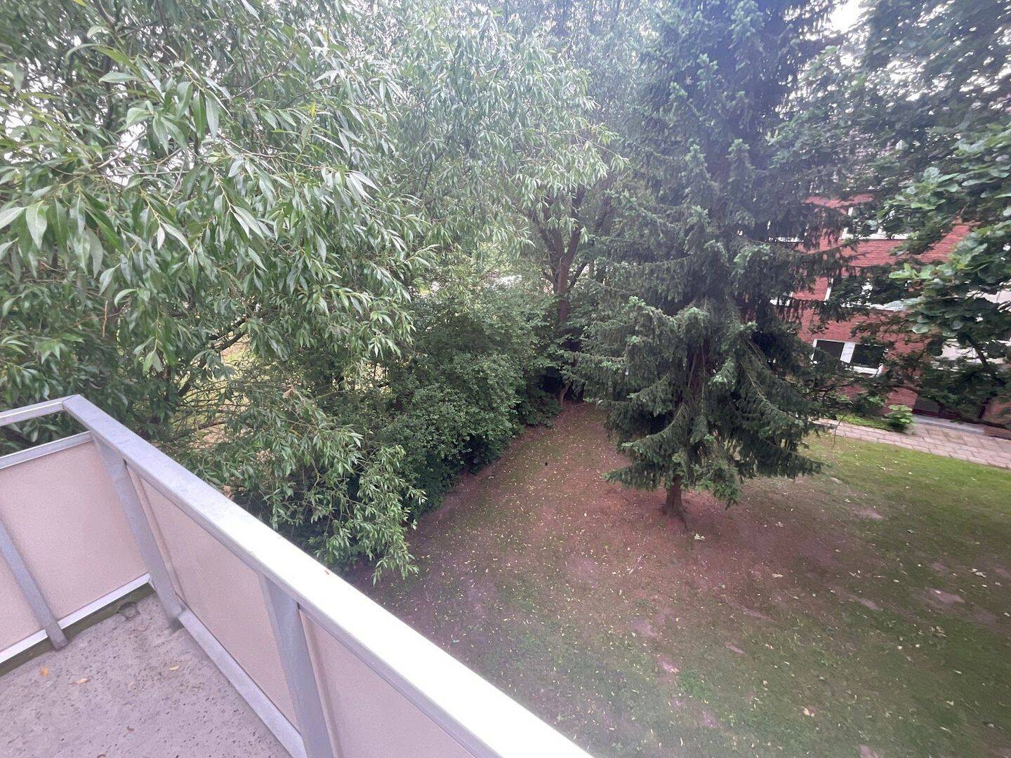 2,5 Zimmer-Wohnung mit Balkon und Tageslichtbad mit Wanne – Lübeck – Vorschaubild 9