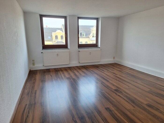 Dachgeschosswohnung Exklusives Wohnzimmer inbegriffen :) – Chemnitz – Vorschaubild 6