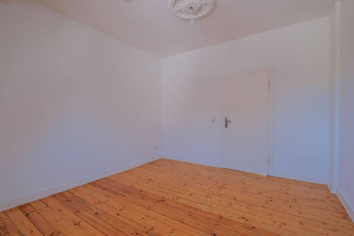 Charmante Maisonette-Wohnung mit großzügiger Dachterrasse in begehrter Lage von Trier-Süd – Trier – Vorschaubild 7