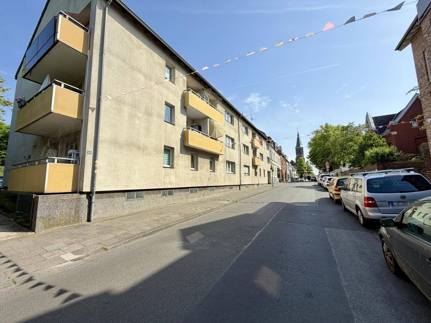 Starke Kapitalanlage in Alt-Longerich: gepflegt, vermietet und modernisiert