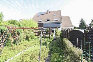 Familienglück in Berlin-Buckow - Großzügiges Reihenmittelhaus mit Terrasse, Garten und Stellplatz – 12351 Berlin – Vorschaubild 8