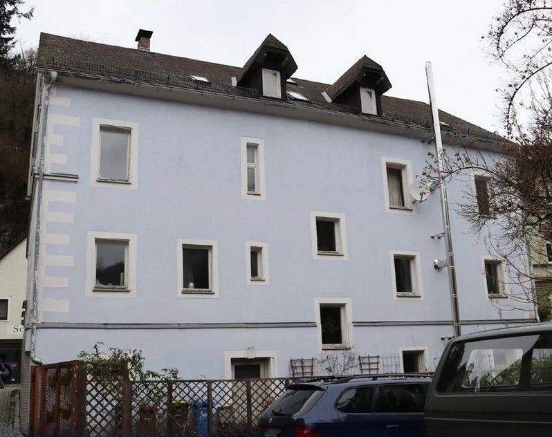 Historisches Mehrfamilien-Wohn- und Geschäftshaus in Bad Berneck – Bad Berneck im Fichtelgebirge – Bild 1 von 9