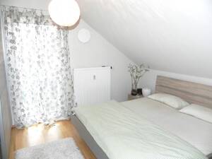 Reizvolle 3 ZKB - Dachgeschosswohnung in einer der besten Wohnlagen von Ingolstadt – 85051 Ingolstadt – Vorschaubild 4