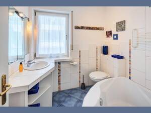 Möbliert: Schönes, möbliertes 4-Zimmer-Reihenhaus – 81549 München – Vorschaubild 9