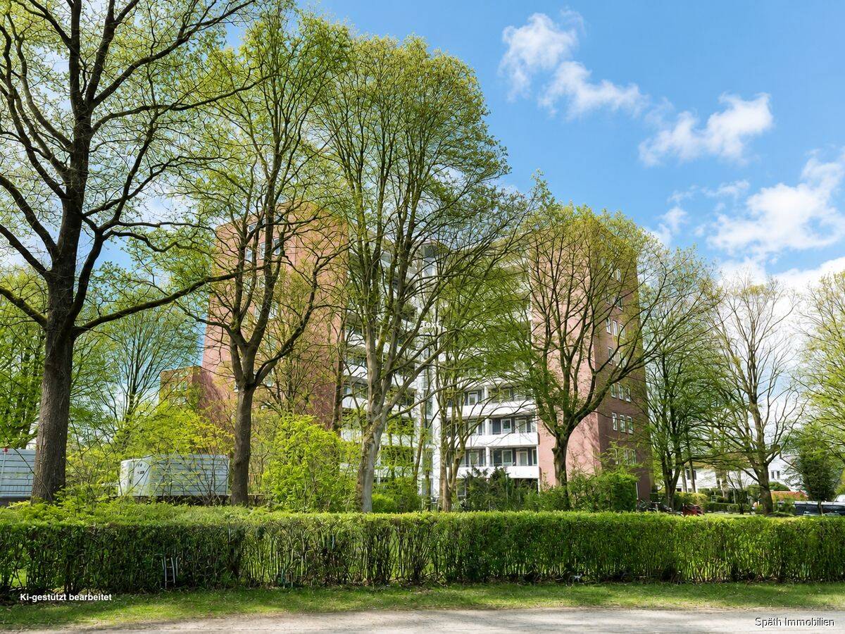 Top Anlageobjekt: Gepflegte 1,5-Zimmer-Wohnung mit Loggia & Fahrstuhl in schöner Lage von Niendorf! – 22455 Hamburg – Bild 1 von 9