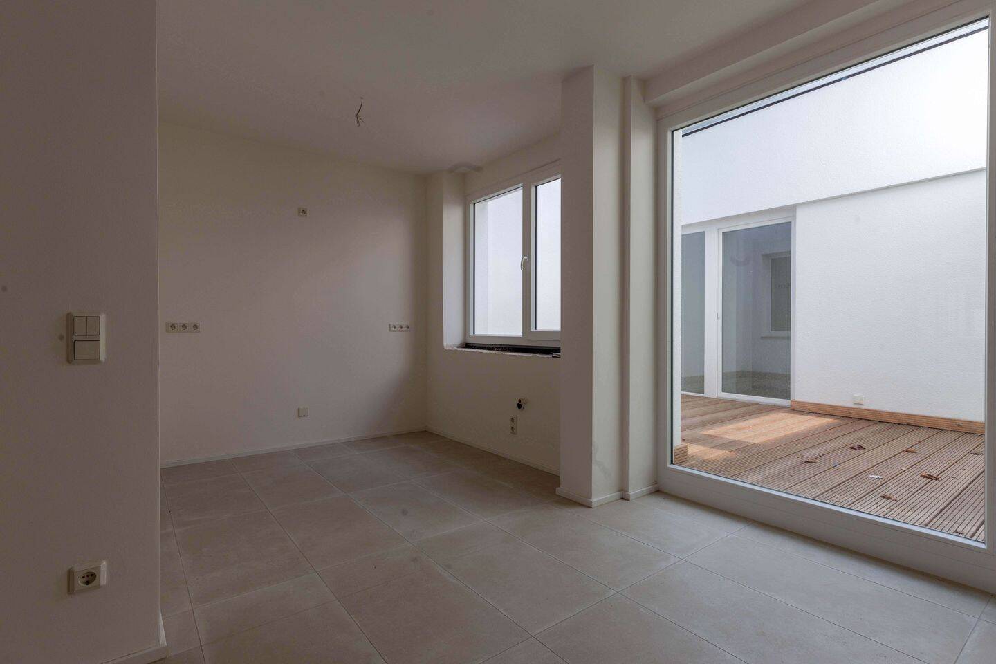 WG geeignete Loftwohnung mit Terrasse und Atrium zu vermieten! – Aachen – Vorschaubild 5
